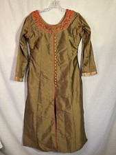 Handmade Kurta with Beautiful Chikankari Work Golden green/brown