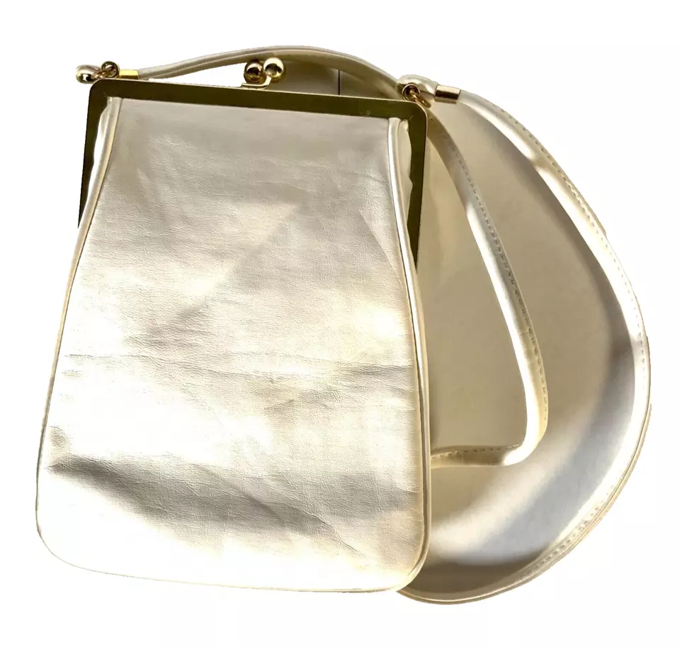 1950’s "Bag by Francoise"  Vintage Purse White Leather like Clasp Handbag - Image 3 of 4
