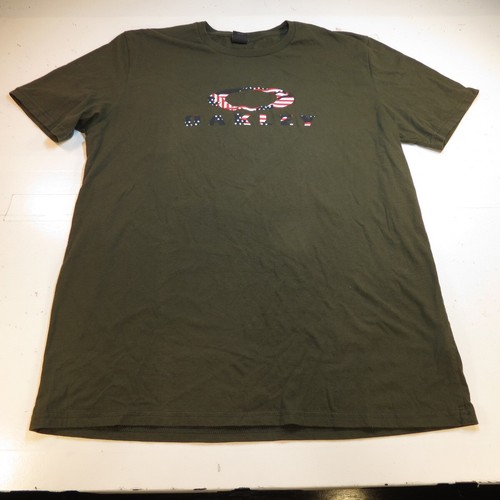 CAMISETA OAKLEY BANDERA EE. UU. LOGO Para Hombres XL Verde Ejército/Calce Regular 50/50 - Imagen 2 de 3