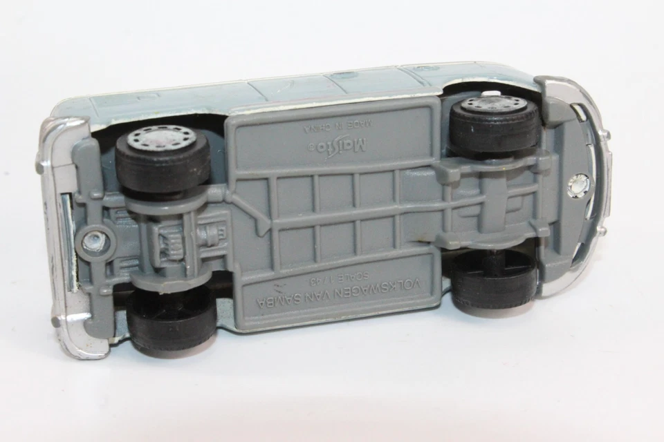 VW T1 SAMBA 1960 MAISTO 1/43 AUTO VOLKSWAGEN VAN FURGONE MODELLINO VINTAGE - Immagine 3 di 4