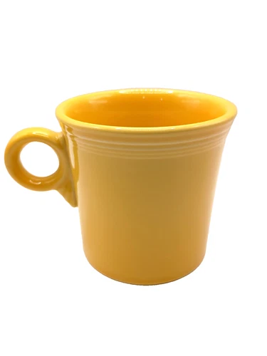 Fiestaware  Coffee Cup Mug, Yellow Daffodil  HLC,O Ring Handle USA 10 oz