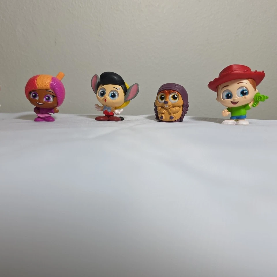 Disney Doorables Mixed Lot of 11 Mini Figures – Pinocchio, Inside Out, Woody ++ - Image 2 of 4