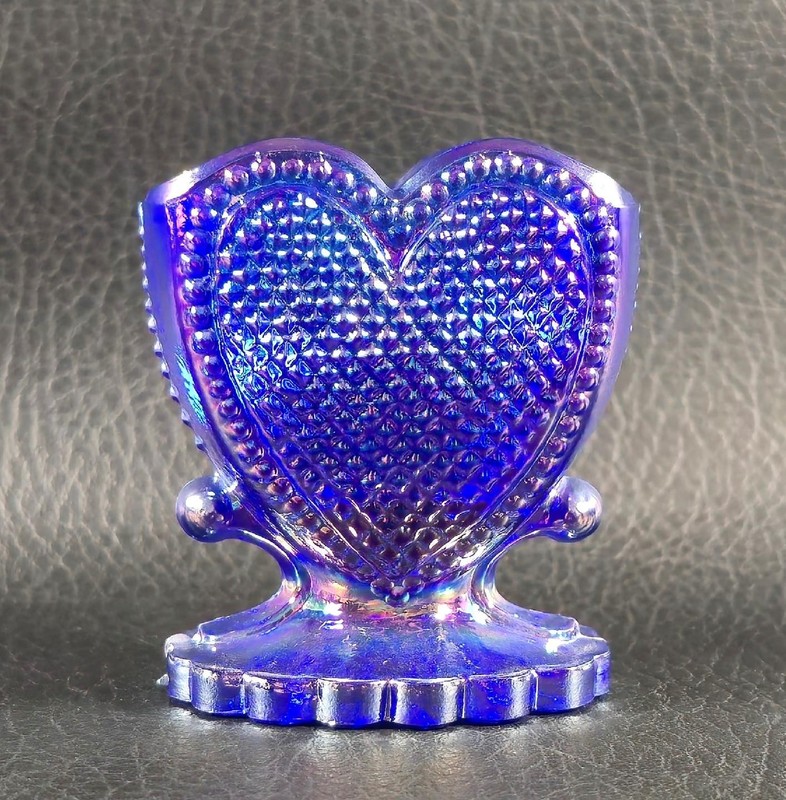 Boyd's Crystal Art Glass HEART TOOTHPICK HOLDER Cobalt Carnival Blue NOS