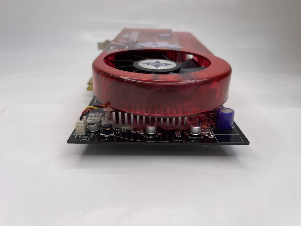 Diamond ATI Radeon RX2600XT 256MB GDDR3 PCIe Graphics Card – Classic Performance - Image 3 of 4