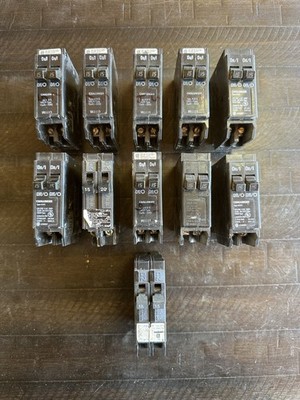 LOT OF 11* Challenger Twin Tandem Single Pole A1515 15 Amp Circuit Breaker