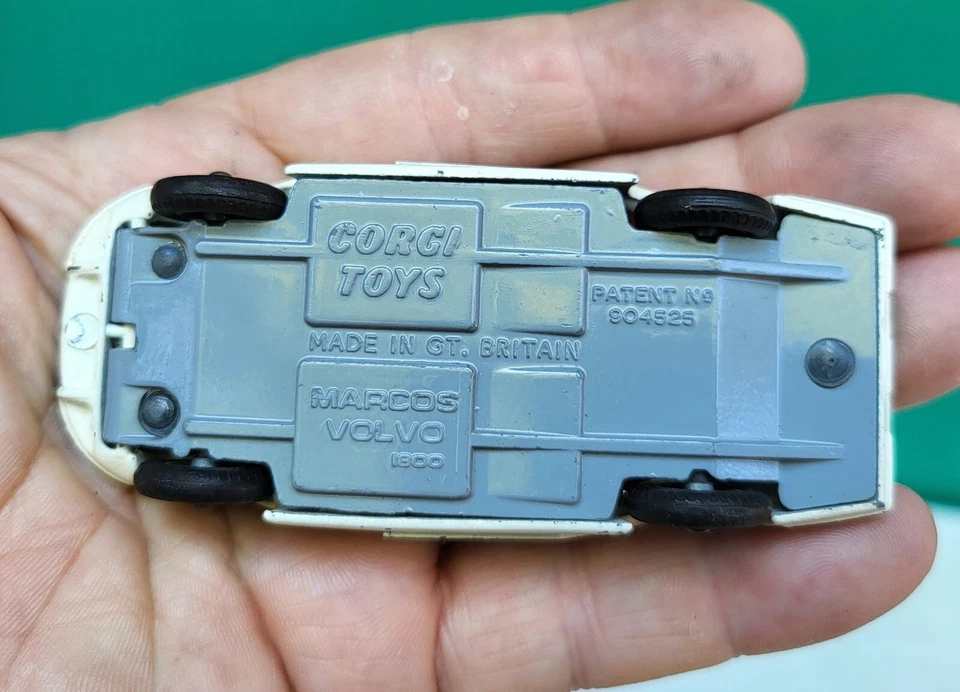 Corgi 324 Marcos Volvo 1800 GT Diecast Toy Car w Box GT Britain 1960s - Image 2 of 4