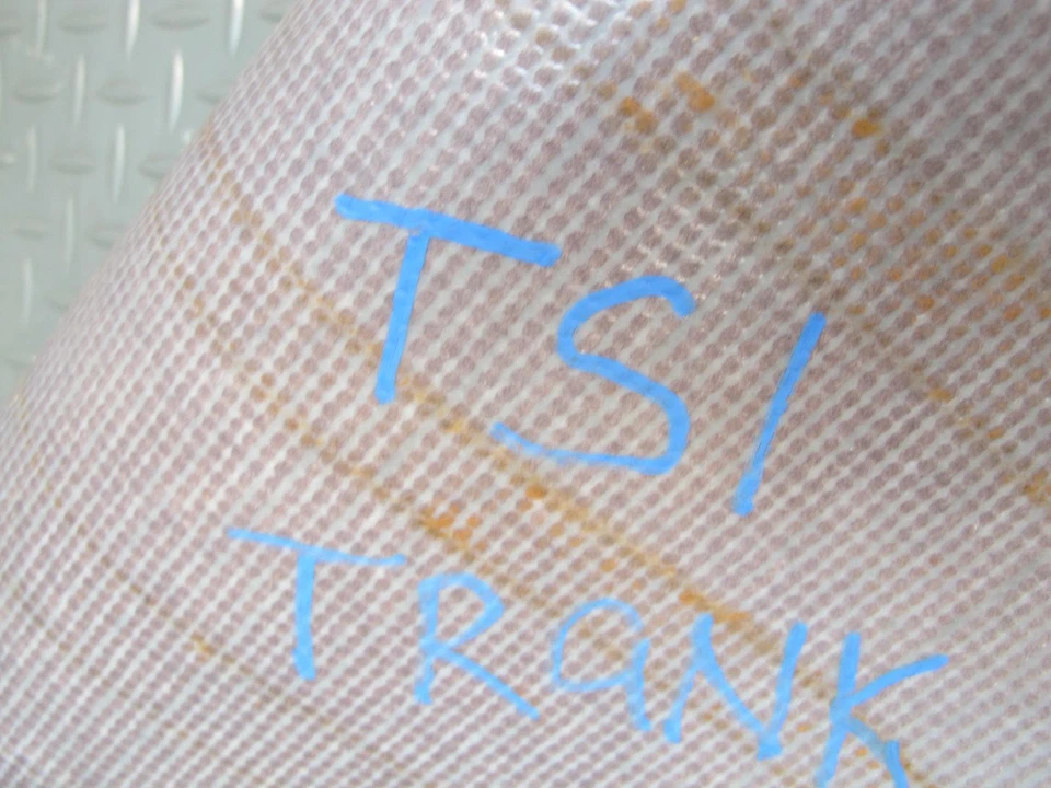 🥇86-92 TOYOTA SUPRA MA71 ALFOMBRILLA MALETERO TRASERO ALFOMBRILLA CUBIERTA OEM Foto 2 de 4