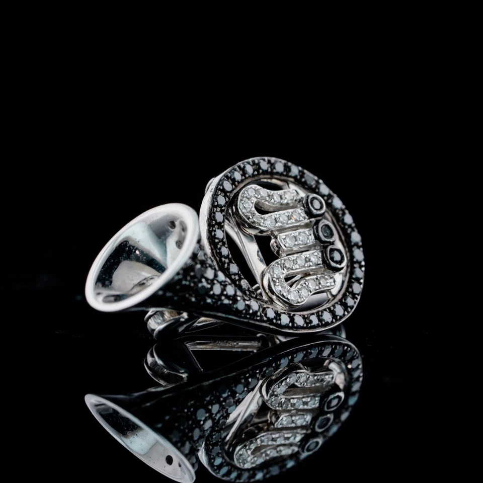 French Horn Black & White Natural Diamond Pin & Pendant 18k White Gold - Image 3 of 4