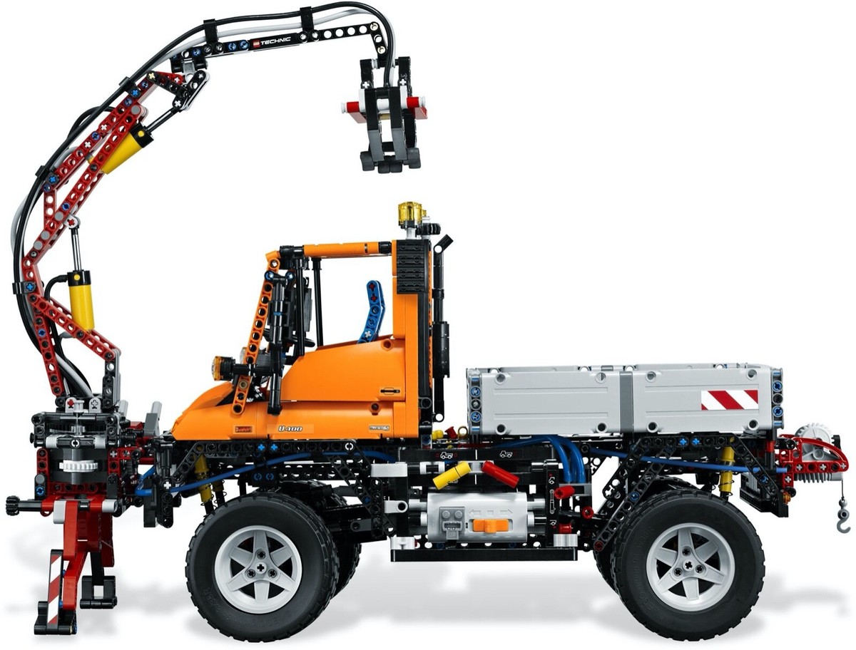 Lego 8110 Mercedes Benz Unimog U 400 New & Sealed Discontinued 2 