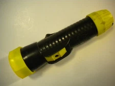 Vintage BELL SYSTEM Plastic Flashlight 2 'D' Cells Made in U.S.A.