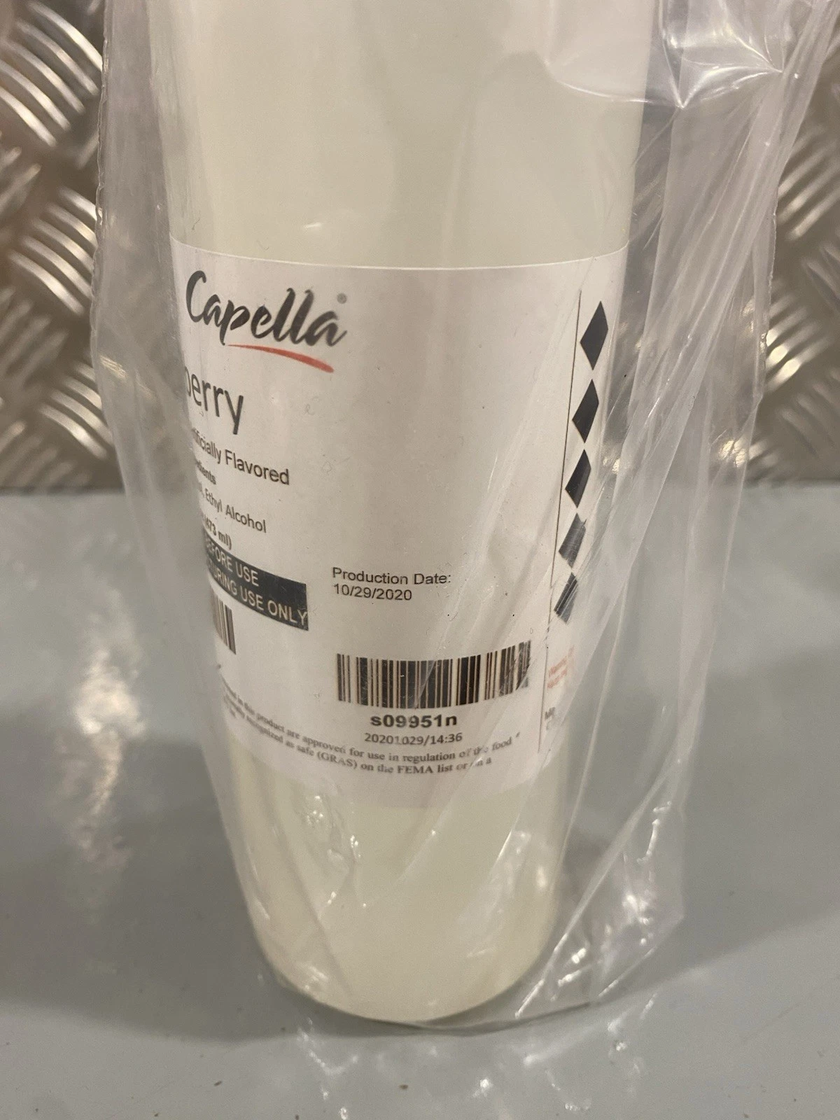 Capella Blueberry Flavour Concentrate 16oz 473ml Production Date 29/10/2020 New 3
