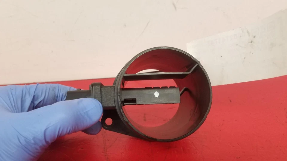 Jaguar F Type 2019 3,0 L gasolina fuera de juego medidor de flujo de aire diestro Foto 3 de 4