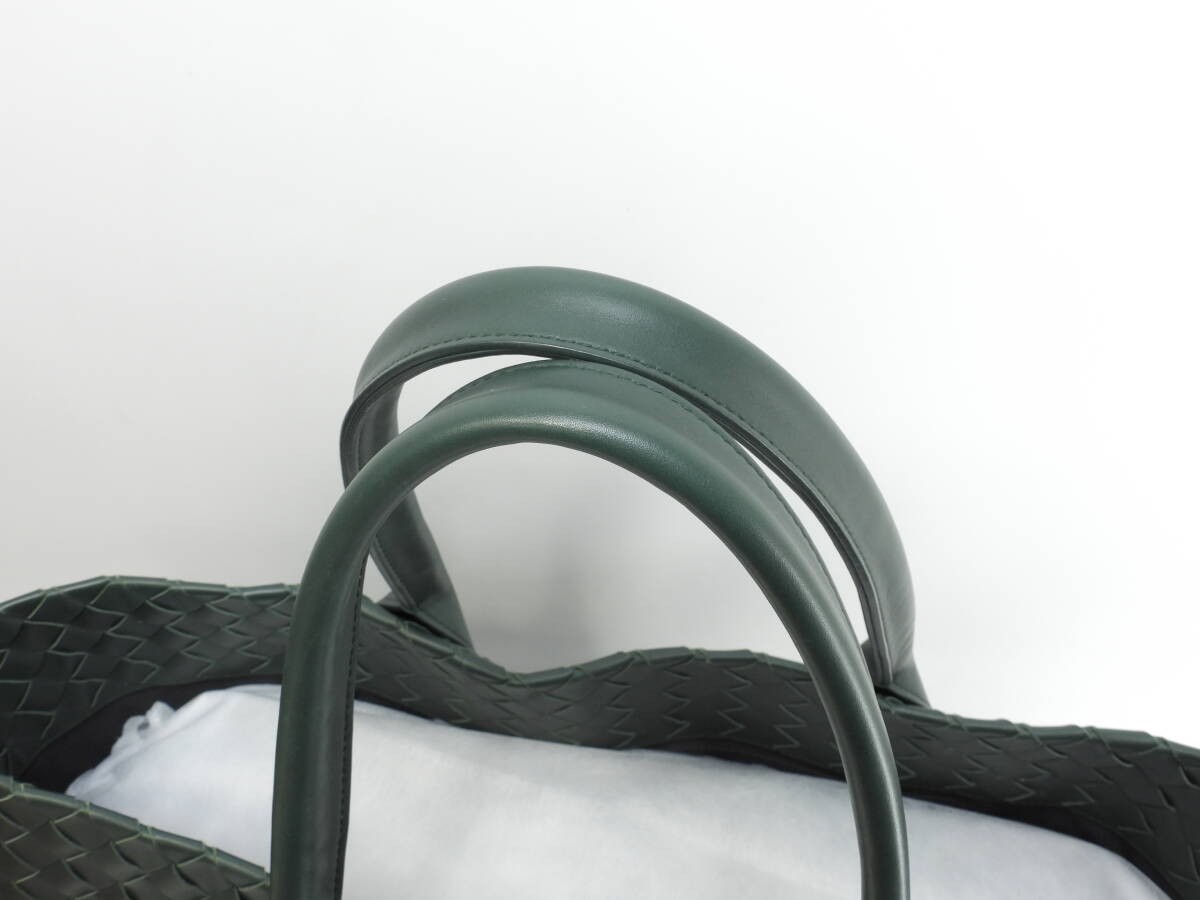 Bottega Veneta Intrecciato Leather Tote Bag Green Large Used thumbnail 2