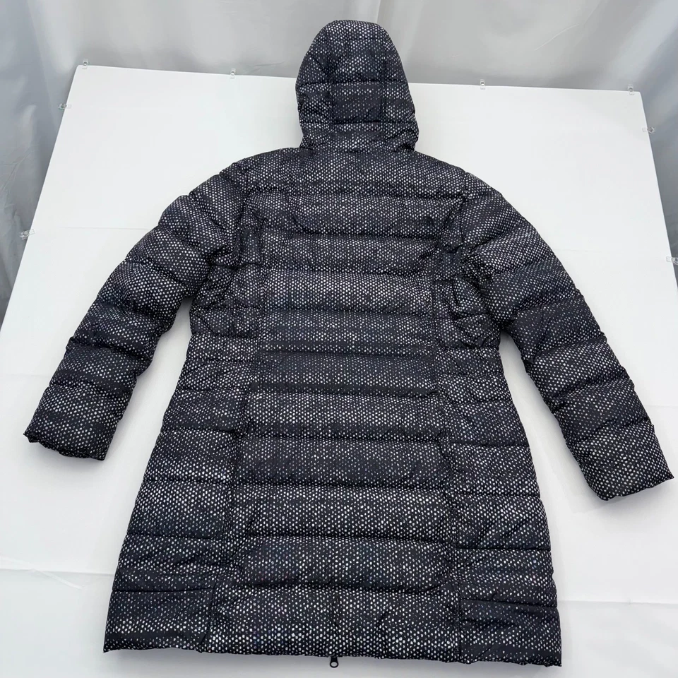 Jaqueta acolchoada The North Face Gotham 550 Goose Down Parka feminina GG preta com capuz - Imagem 2 de 4