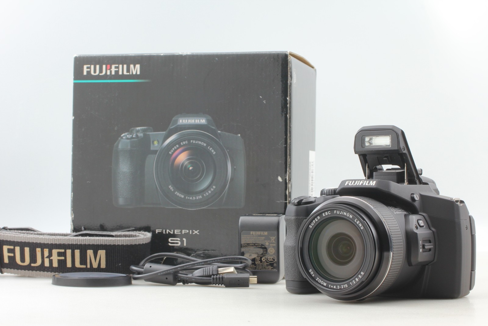 [Near MINT]  Fujifilm Finepix S1 Digital Camera 16.4 MP From JAPAN