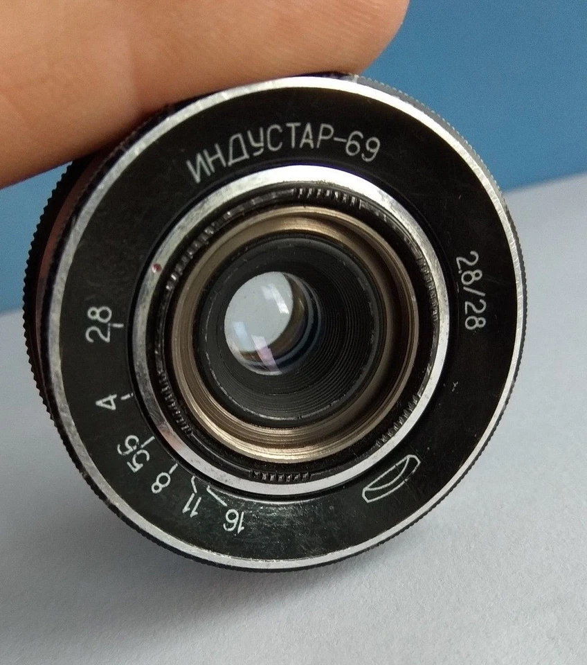 INDUSTAR-69 M39 mount 2.8/28mm MACRO Wide Angle Pancake Lens - Image 2 of 4