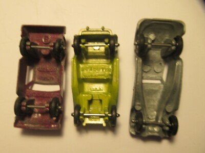 1 lot de 4 vehicules DINKY TOY et SOLIDO defectueux. | Kaufen auf