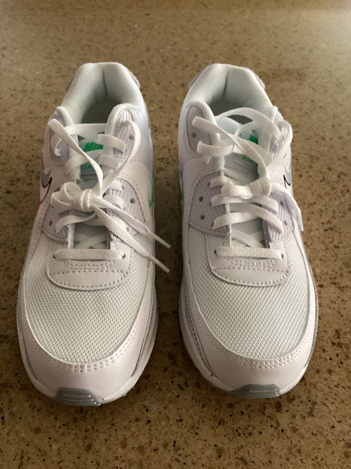 Nike Air Max 90 GS size 5.5Y Color: White/Green | eBay