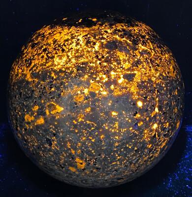 Natural Flame's stone Sphere crystal ball reiki healing 9100G UV Reactivecrystal