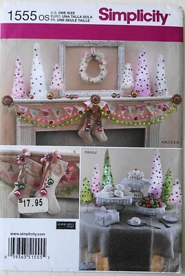 Simplicity 1555 Christmas Decorations Trees Stocking Ornaments Sewing Pattern