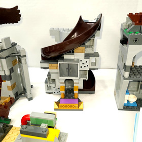 LEGO The Angry Birds Movie: King Pig's Castle (75826) May Be Incomplete