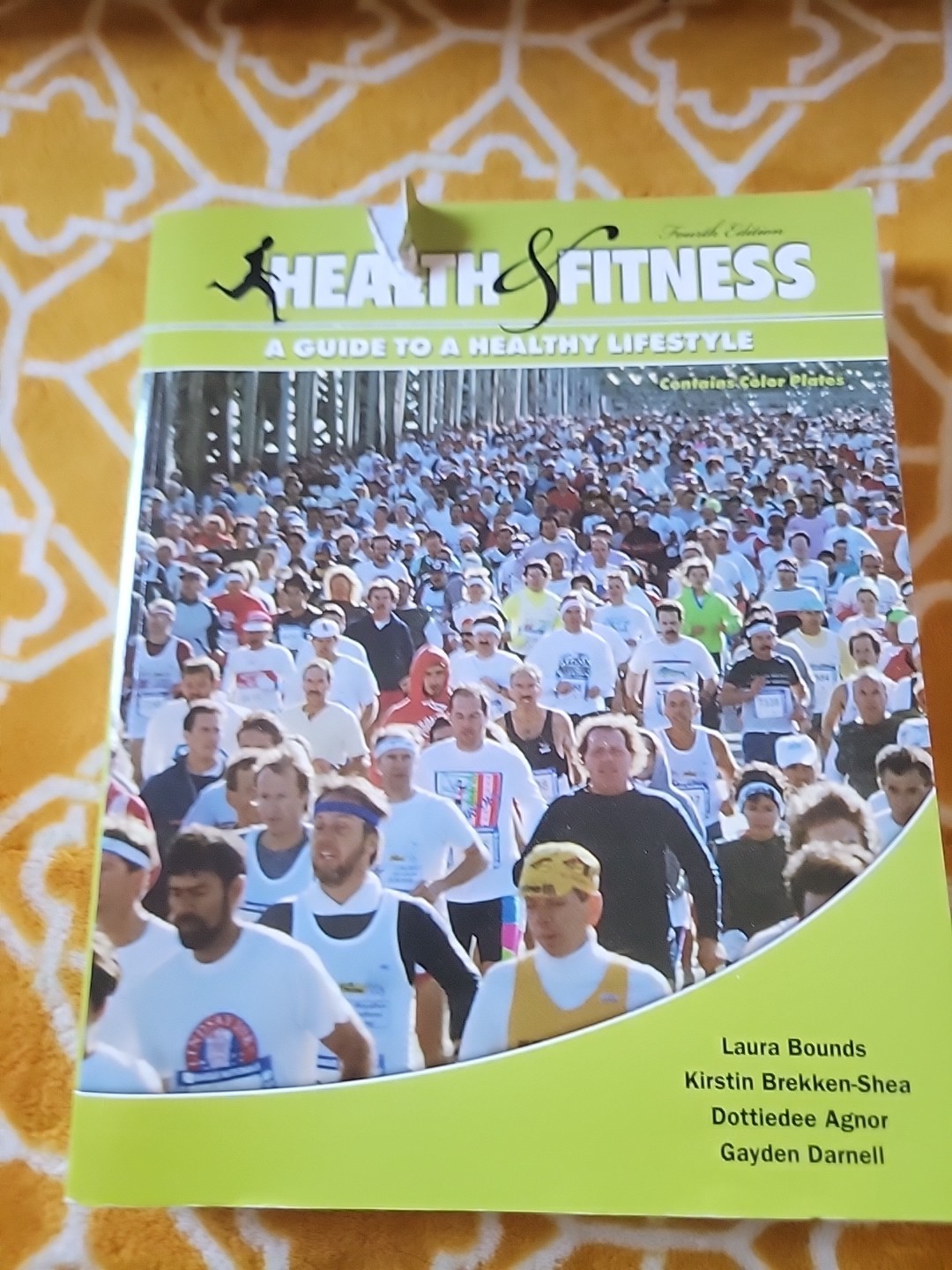 Health and Fitness : A Guide to A Healthy Lifestyle Paperback