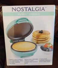 New Open Box Nostalgia My Mini Griddle Pancake Maker Green (Read Description)