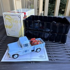 Matchbox Collectibles Yis03-m 1955 Chevy 3100 Pickup Parts Service 143