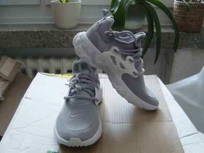 Nike React Presto in der Gr. 39 in Grau