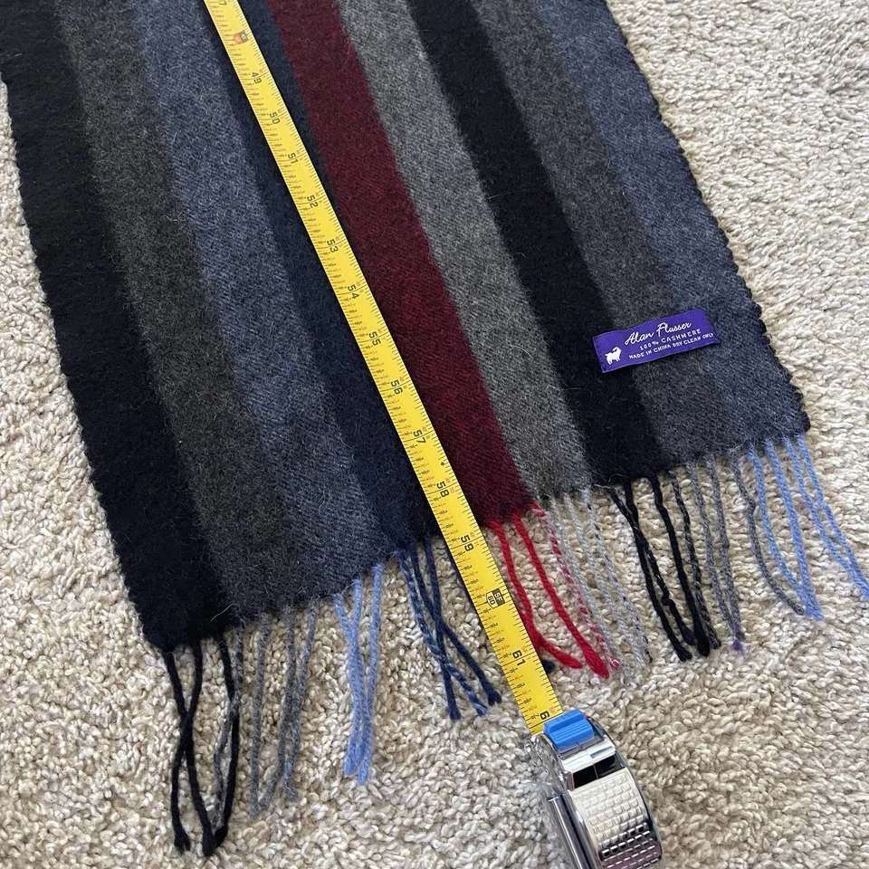 Cachecol ALAN FLUSSER 100% CASHMERE CINZA AZUL VERMELHO LISTRADO PADRÃO PERFEITO ESTADO - Imagem 4 de 4