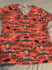 Disney Lion King Pattern V-Neck Scrub Top Size Small