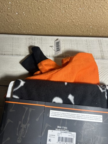 Jungen & Mädchen schwarz Boo Crew Halloween Shirt & Hose Pyjama Set Medium - Bild 7 von 8