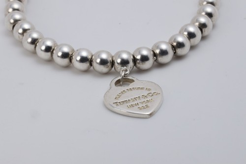 7.5" Tiffany & Co. Return To Tiffany Bead Bracelet (6.09g.) - Picture 3 of 6