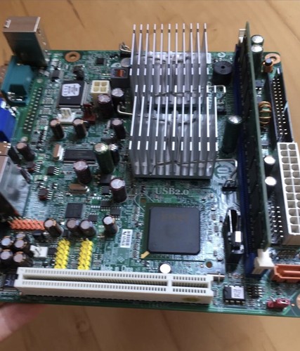 carte mère IBM Trink Centre MT-M6306 avec 2 Go RAM FRU46R4061 avec CPU - Photo 9/10
