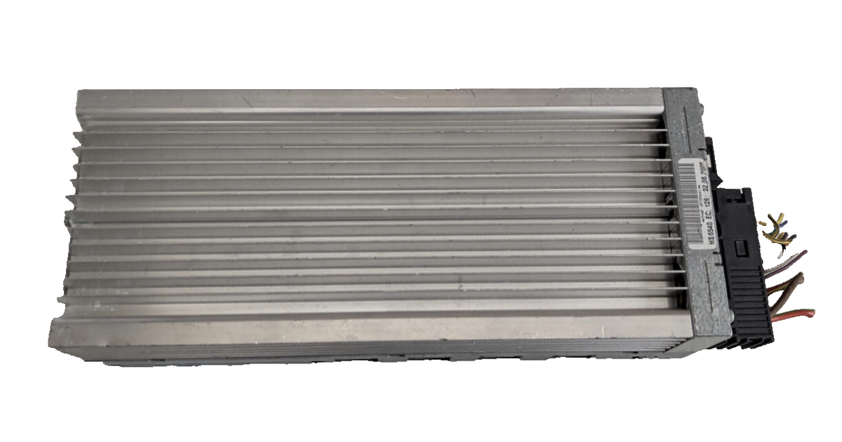 04-11 BMW 1 3 5 6 Series Logic 7 Top Hi-Fi Harman Audio AMP