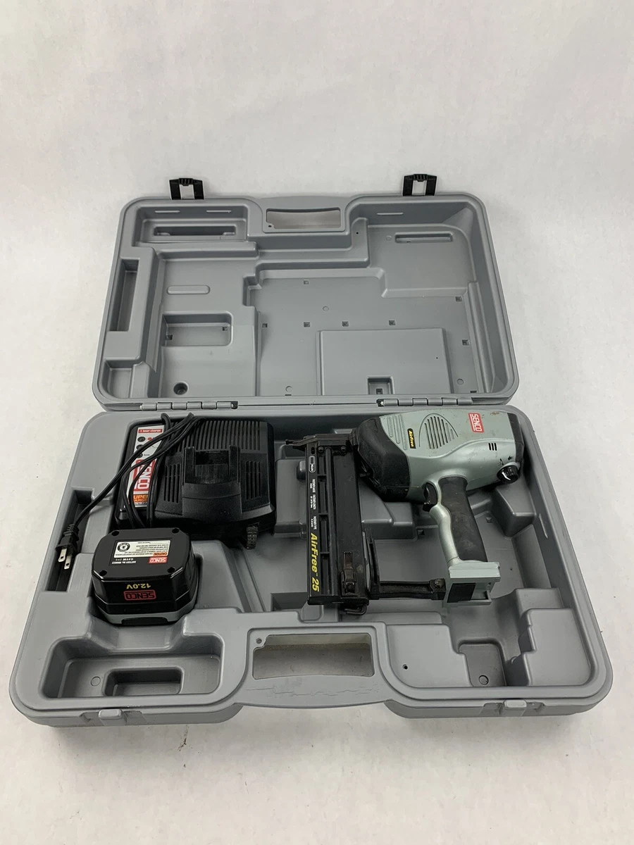 Senco Airfree 25 Nail Gun w Supercharger Base 12v Battery