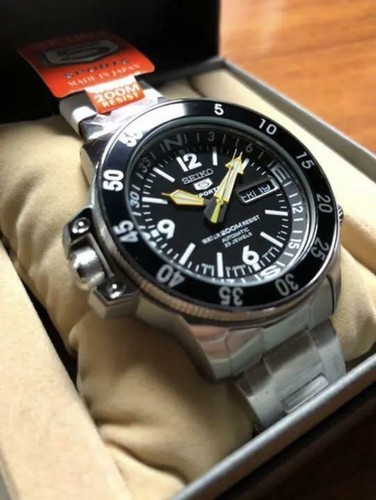 Seiko 5 Sports SKZ211J1 Japan Discontinued Black Atlas Rare Automatic Mens  Watch 4954628040183 | eBay