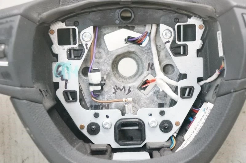 BMW 535i 2012 volante cuero 9229479 OEM Foto 4 de 4