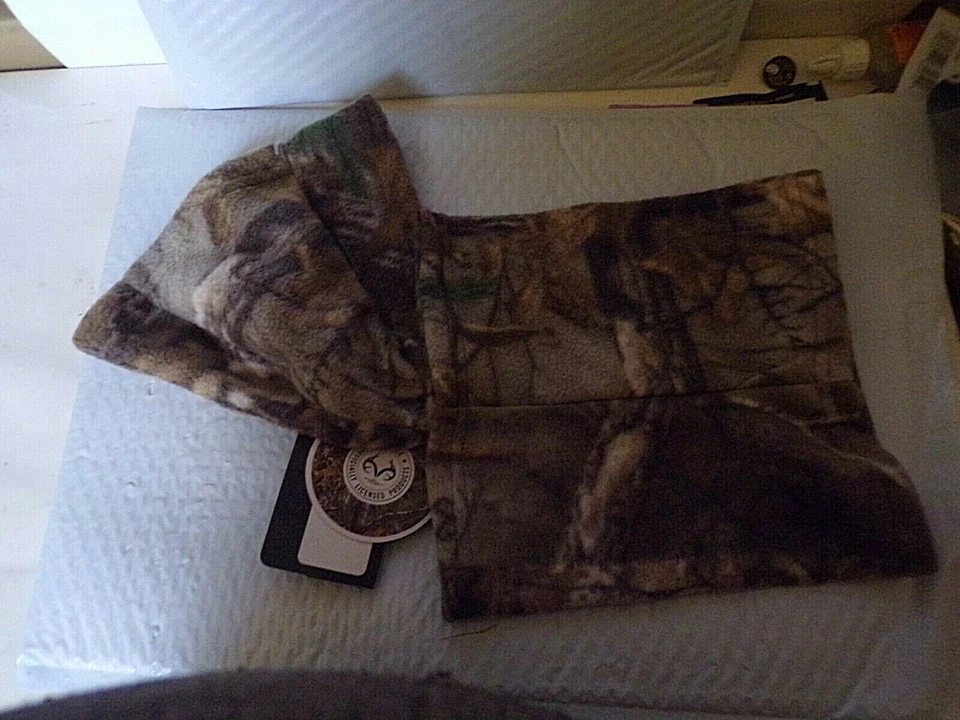 CABELAS FLEECE BEANIE/GAITER COMBO. REALTREE XTRA - Image 2 of 4
