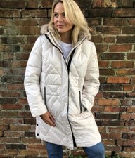 Ex C&a Coat Water Repellent Ivory Hooded Padded Puffer Coat Size 20 Rrp £69
