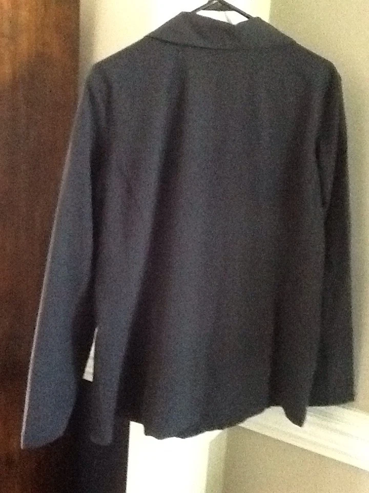 Chaqueta ligera JOCKEY azul marino talla grande para dama, Foto 2 de 4