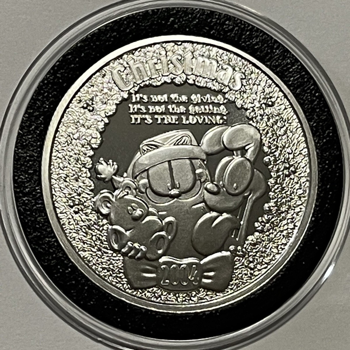 Garfield Loving Christmas Rare Collector Coin 1 Troy Oz .999 Fine