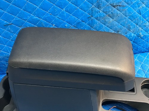 11-17 Jeep Patriot Front Floor Center Console Shifter Bezel Assembly OEM - Picture 2 of 9