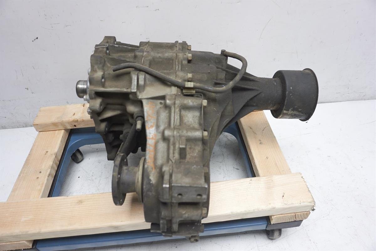 nao 96 97 98 99 00 01 02 03 04 Nissan Pathfinder Transfer Case