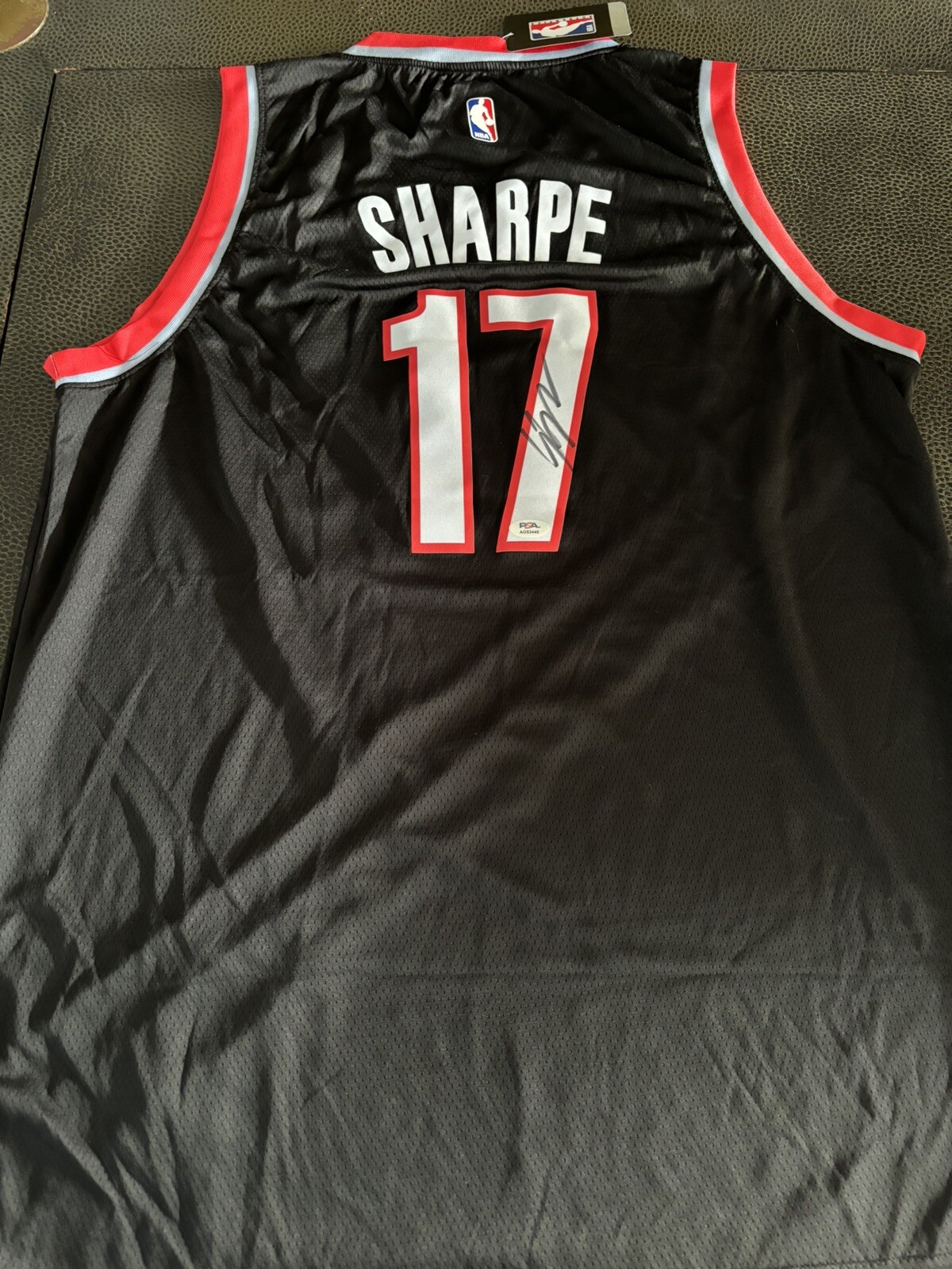Picture 1 of 2