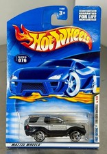 Hot Wheels 1999 Isuzu VehiCROSS 2001 First Editions #16/36 24392-1911G1 2F3
