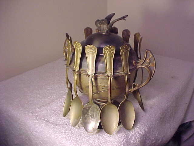 Victorian  Silver Plate Sugar Bowl with Bird Tip Finial & squirrel on handles WR