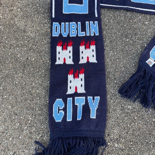 Vintage Dublin City Fan Schal dunkelblau (hat einen Haken) siehe Fotos - Bild 2 von 5