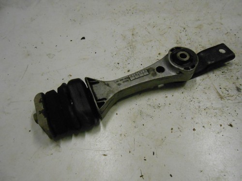 Getriebehalter Drehmomentstütze VW Golf 4 1J0199851