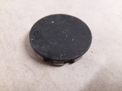 Centres de roue pour automobile Seat
